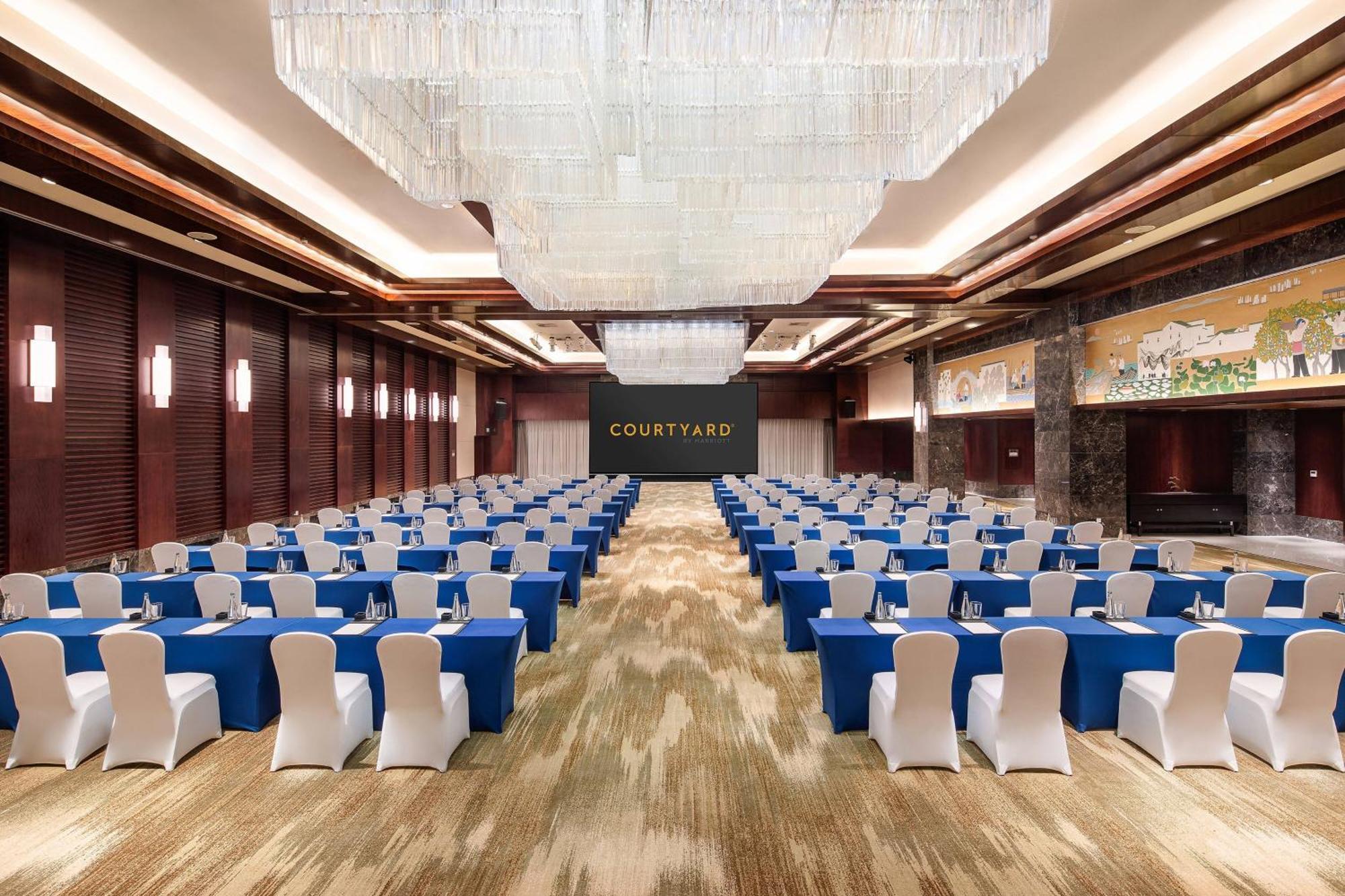 Courtyard By Marriott Wuxi Lihu Lake Zewnętrze zdjęcie