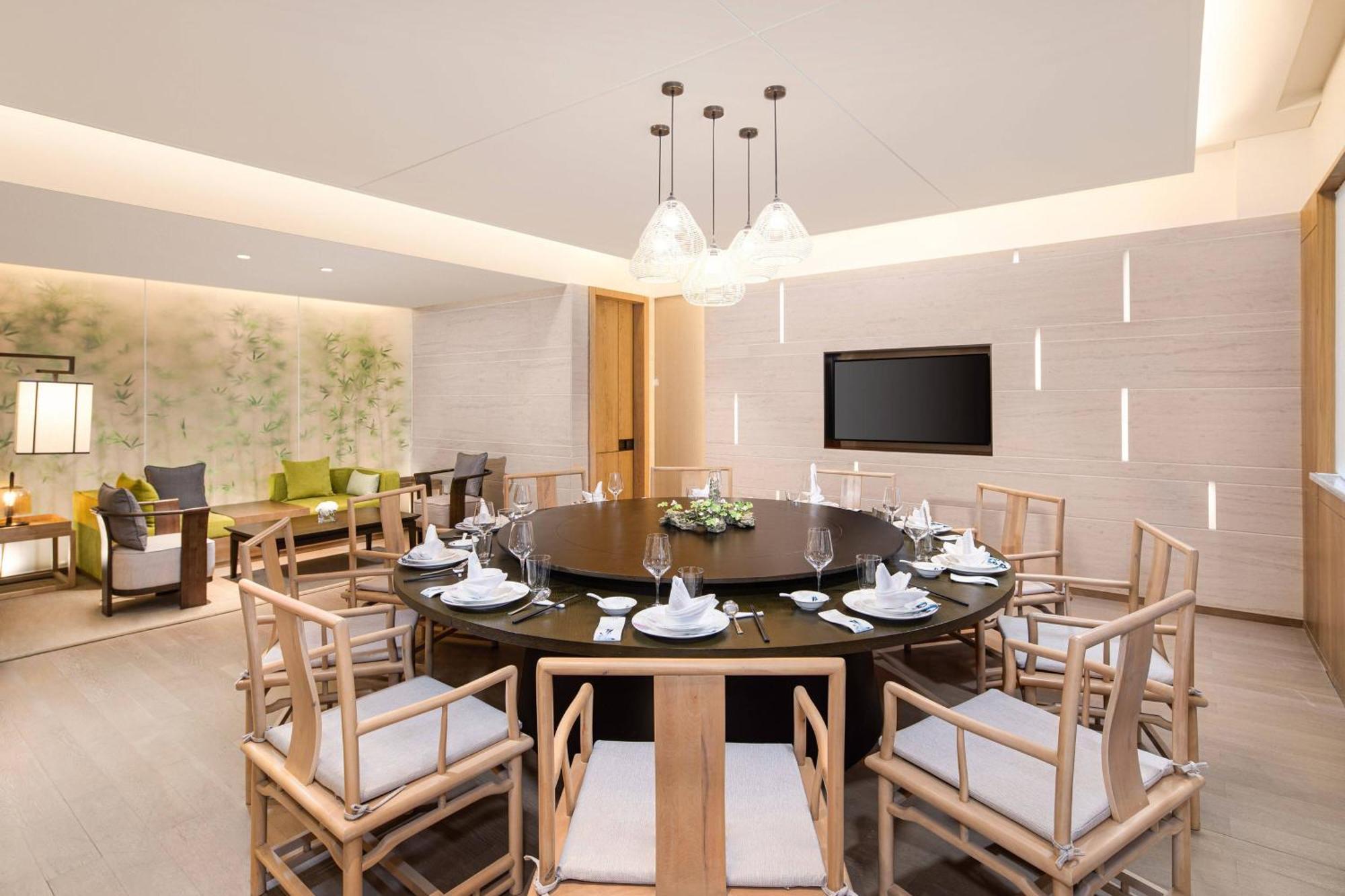 Courtyard By Marriott Wuxi Lihu Lake Zewnętrze zdjęcie