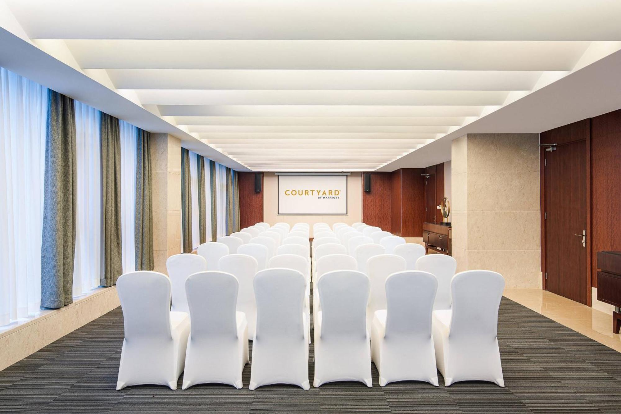 Courtyard By Marriott Wuxi Lihu Lake Zewnętrze zdjęcie