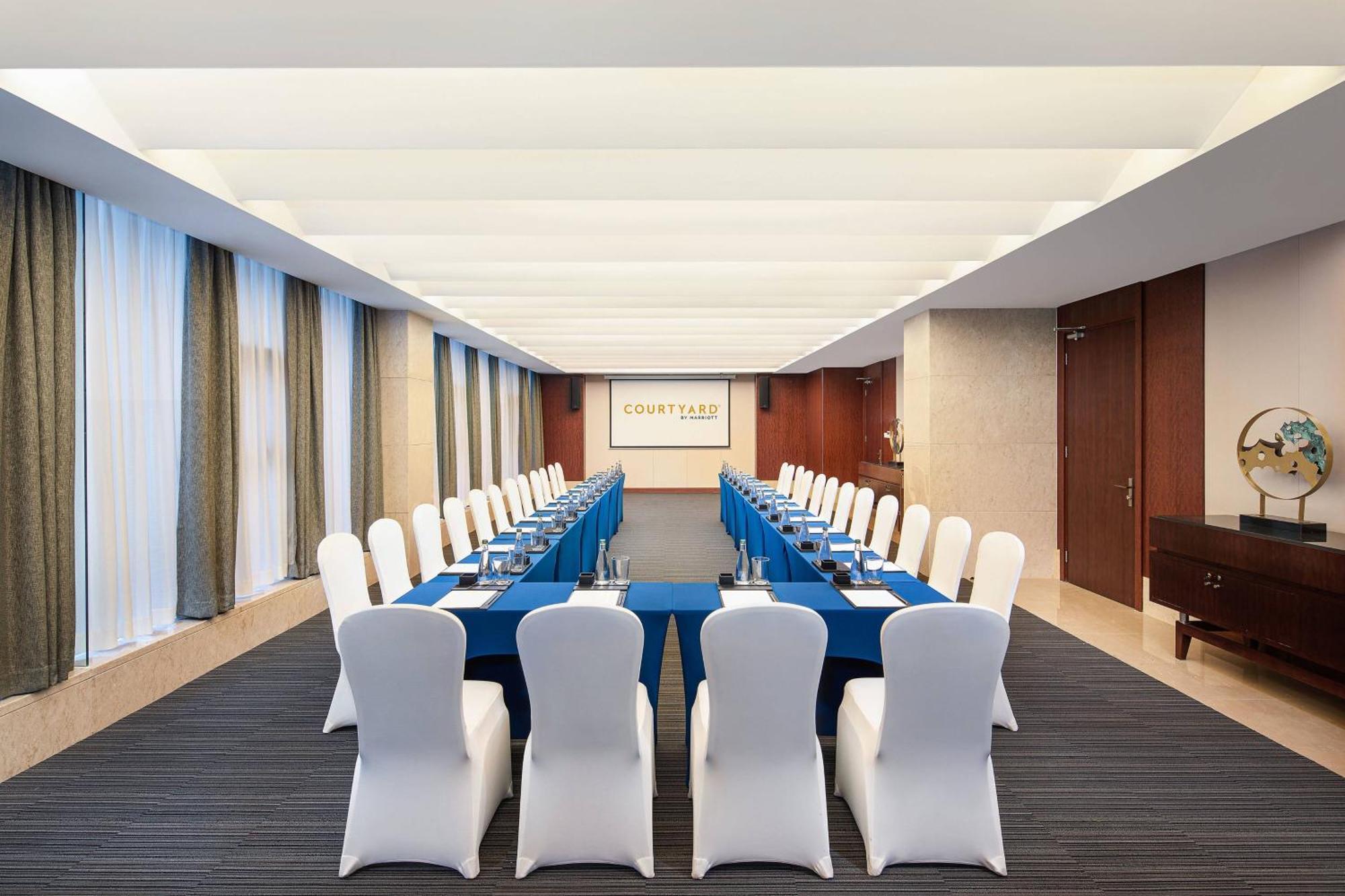 Courtyard By Marriott Wuxi Lihu Lake Zewnętrze zdjęcie